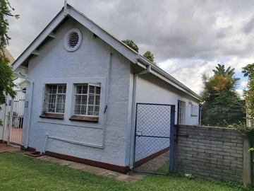 2 Bedroom Garden Flat