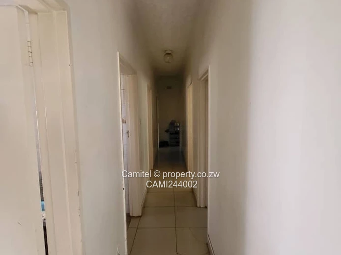 Mount Pleasant 5-Bed Family Home — Pool, Borehole & Lawn