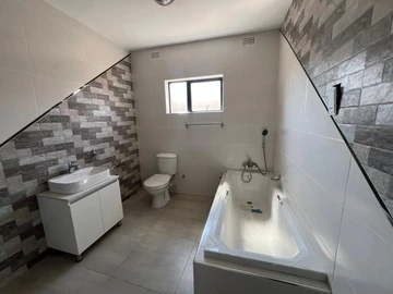 18 Unit Townhouse Complex