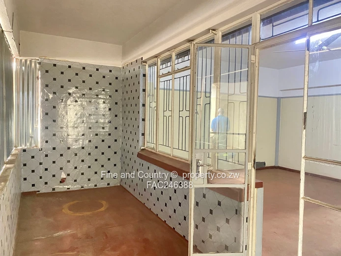 Prime CBD Commercial Space – 4 Offices | First Floor