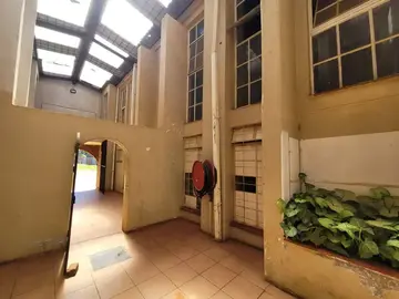 Shop & Retail Property