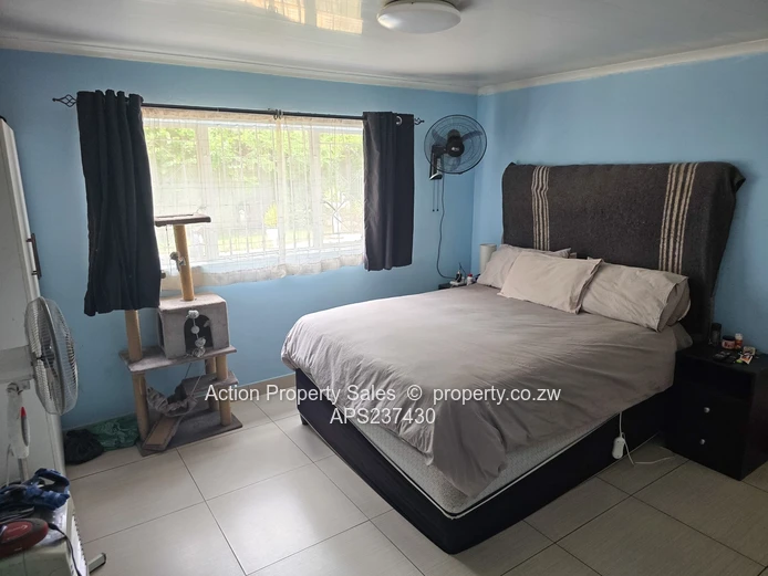 House For Sale In Strathaven 