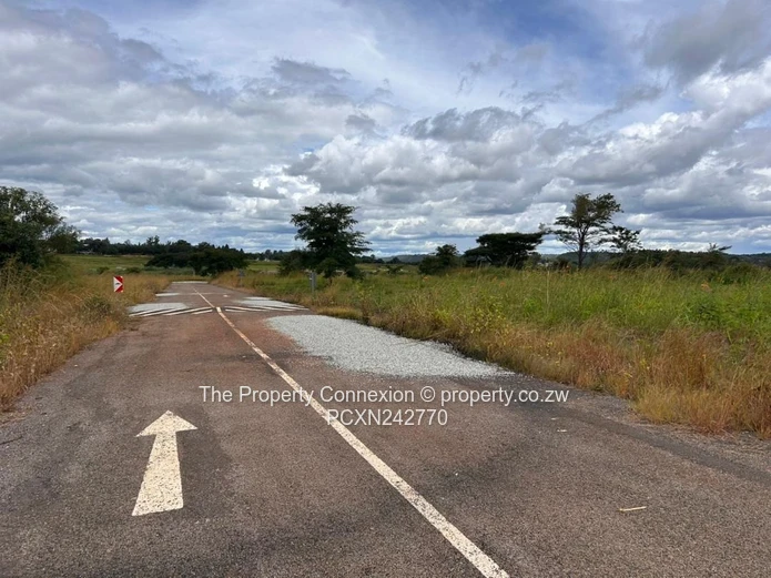 Unlock Architectural Wonders at Kinsley Estate 