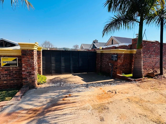 Modern 5-Bed Luxury Residence for sale in Quinnington, Borrowdale