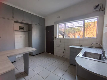 2 Bedroom Garden Flat