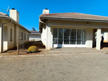 12 Unit Townhouse Complex