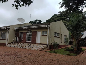 3 Bedroomed Cottage For Rent In Greystone Park