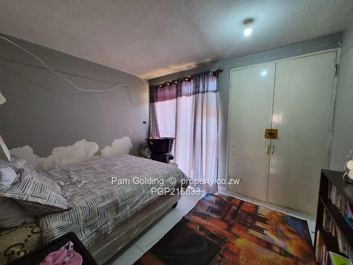 Studio Apartment For Sale In The Avenues (Sole Mandate)