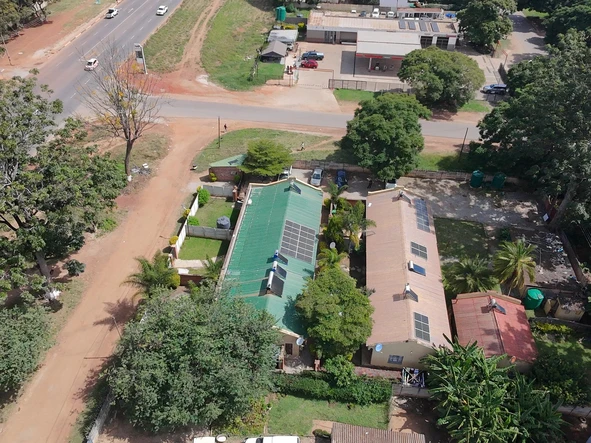 Neat 2 bed flat for Sale