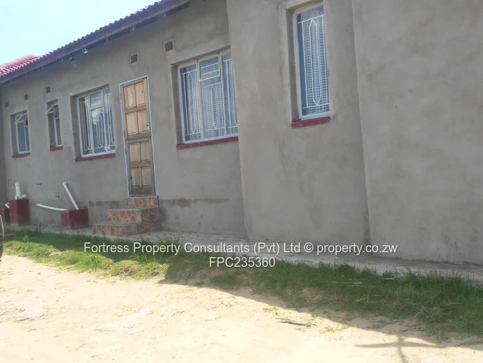 4 Bedroom for Sale in Mabvuku  