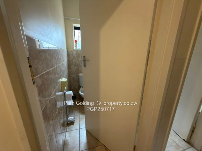 Woodlands – Family Home With 3-Bedroom Cottage For Sale