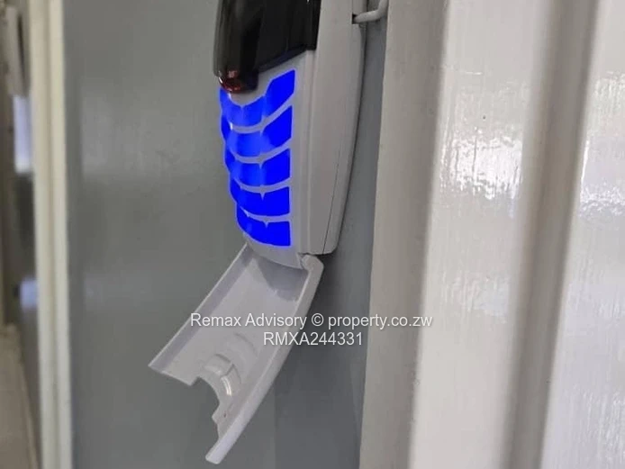 Executive Rental – Secure Family Home In Westgate