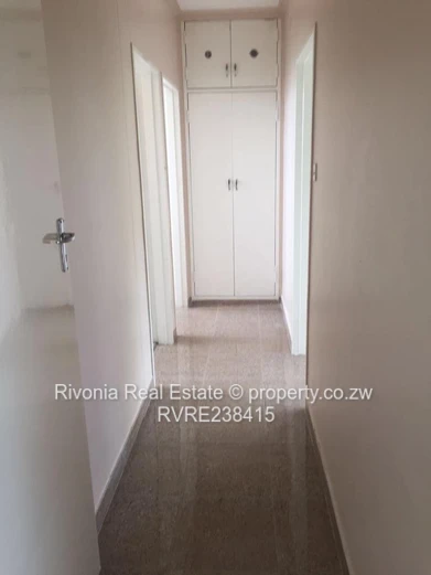 Upper Avenue 1 bed flat 3rd floor