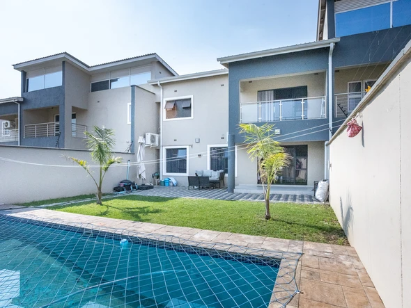 4 Bedroom Townhouse Complex