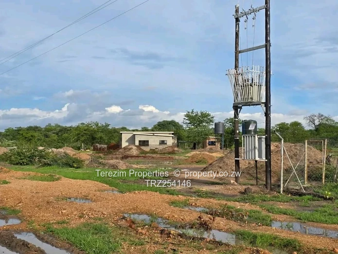 Kadoma: Prime School Stand For Sale