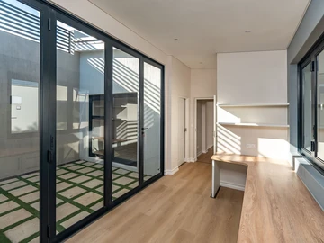 3 Bedroom Garden Flat