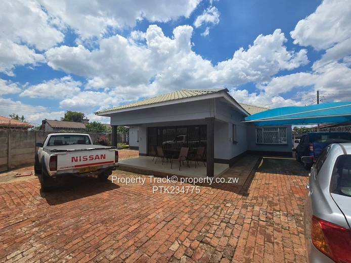 Neat and idyllic family home
