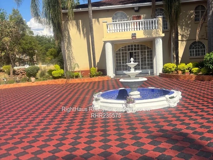Ambassadorial/ Executive 9 Beds House To Rent