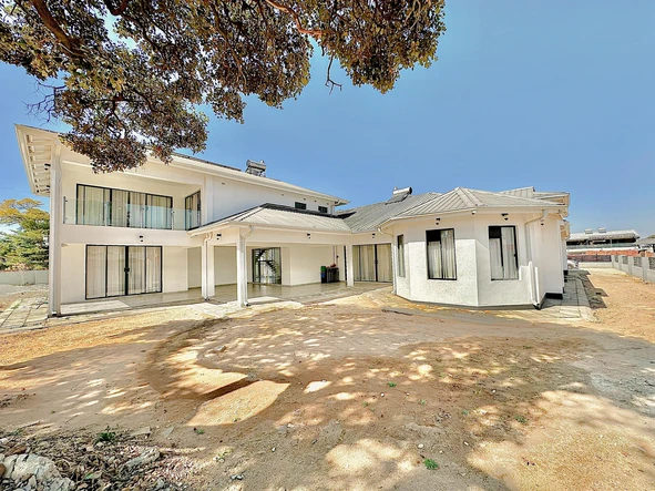 6 Bedroom Townhouse Complex