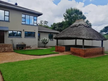 6 Bedroom House