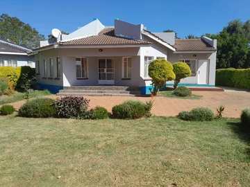 4 Bedroom Flat & Apartment