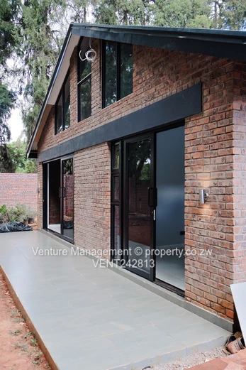 Modern Townhouse Living in Treed Greendale