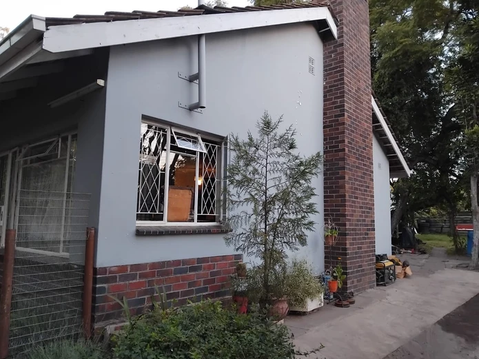Queensdale house for sale 