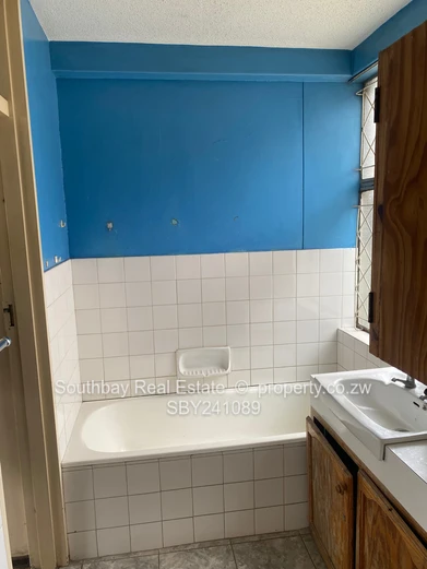 Avenues Flat For Sale 