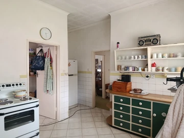 3 Bedroom Garden Flat