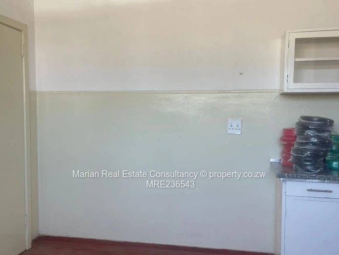 2 Bedroom Flat, CBD For Rent