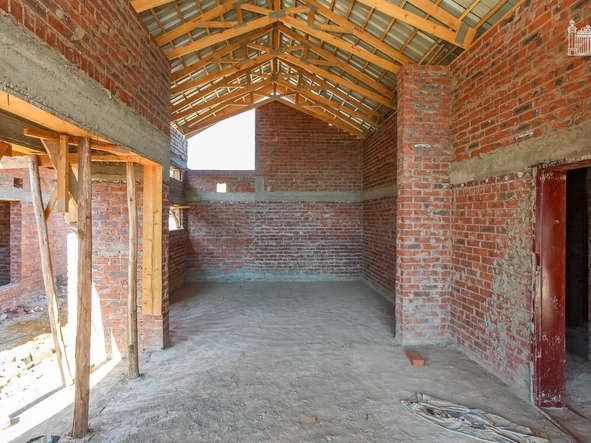 3 Bedroom Flat & Apartment
