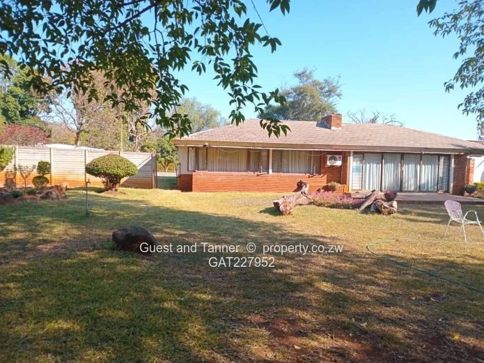 Unique 3 bedroomed