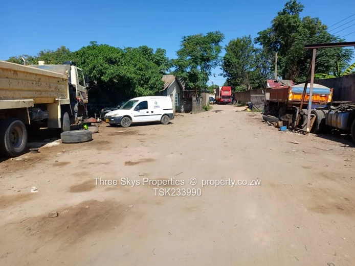 Industrial Stand For Sale With Structures