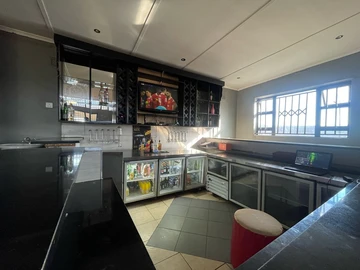 Shop & Retail Property