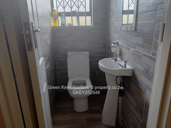 Madokero 2 beds apartment in mint condition