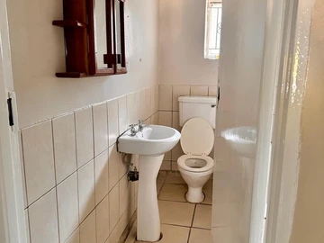 3 Bedroom Garden Flat