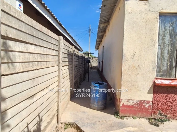 Zengeza 2 House For Sale