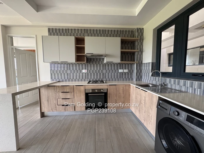 Modern - 1 Bedroom Apartment 