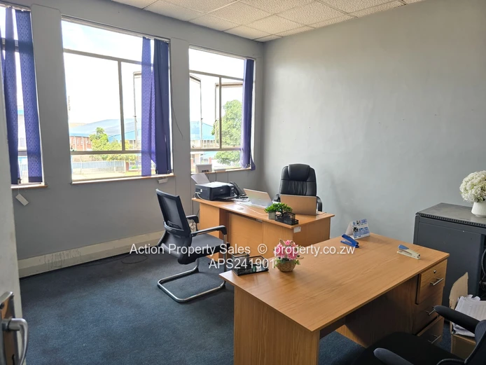 Industrial property for sale in Graniteside 