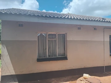 6 Bedroom House