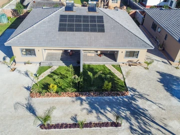 13 Unit Townhouse Complex