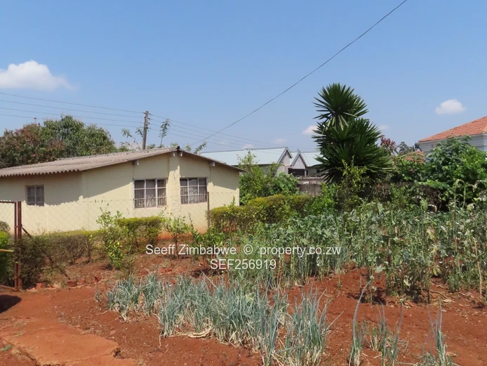Spacious 5-Bed Philadelphia Home along William Powlett Drive (Sole Mandate)