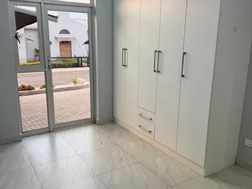 3 Bedroom Garden Flat