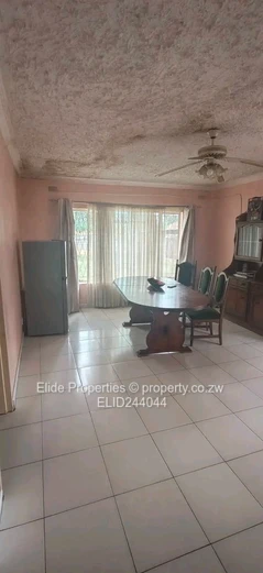 Borrowdale West: 4-Bed Home with Driveway & Garden