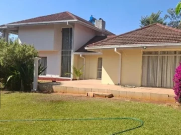 5 Bedroom House