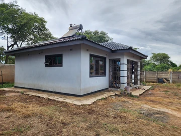 3 Bed Home in Waterfalls 