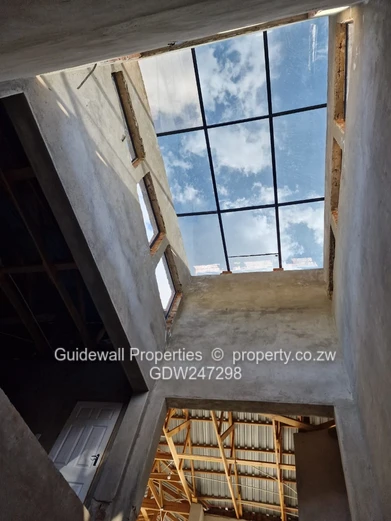 Spacious 5 bed house for sale in Brookview