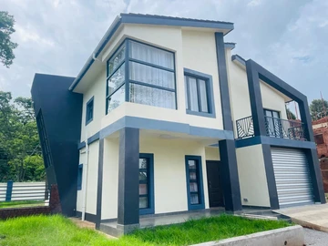 4 Bedroom Garden Flat