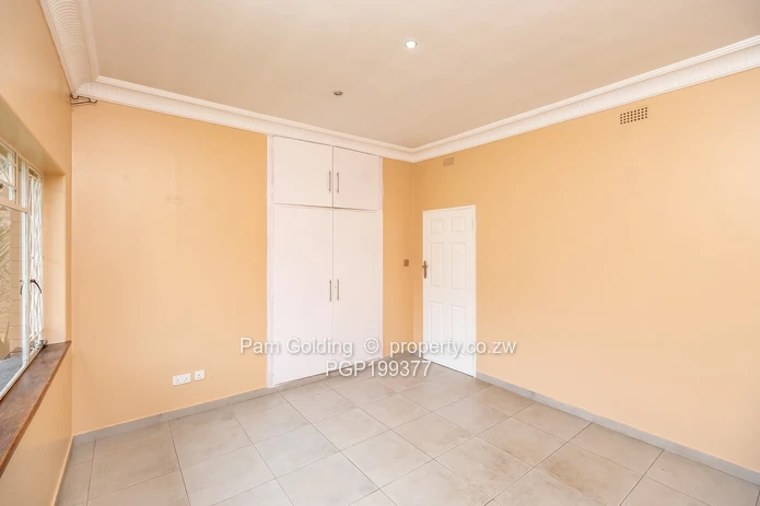 Modern Family Home In Prime Location !!!!!