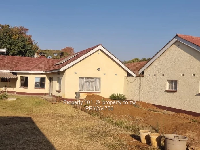Forsale- Hot Property |A True Gem At An Incredible Price In Borrowdale West